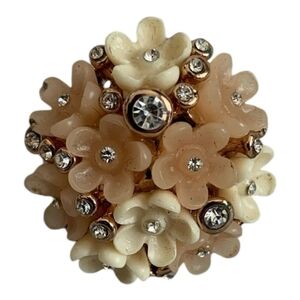 Vintage Floral Cluster Rhinestone Ring Beige Pale Pink Size 6.5 Costume Jewelry